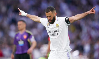 Benzema brille !