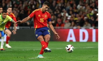 L'équipe espagnole de la Coupe d'Europe vous surprend-elle ?