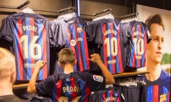 Le bon début des ventes de maillots du Barça augmente