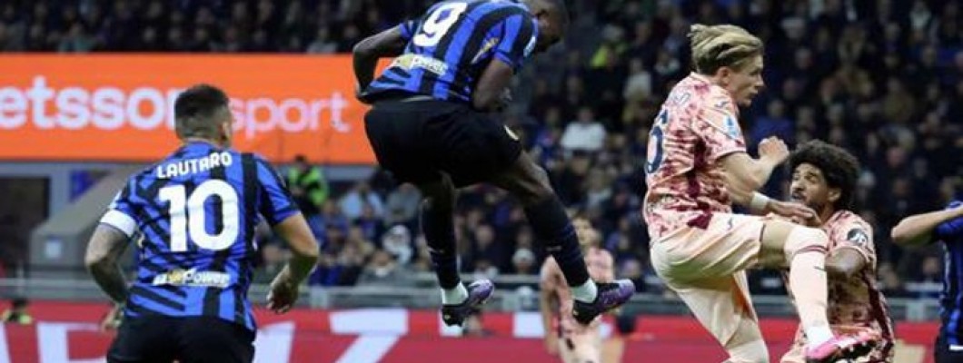 Thuram n'est qu'à 8 centimètres du record de Ronaldo