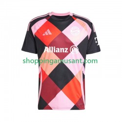 Bayern Munich Special Homme Domicile 2024-2025 Manche Courte Maillot de Foot