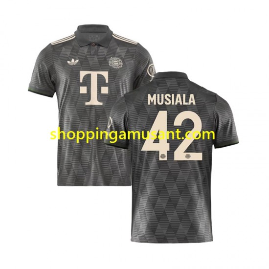 Maillot de Foot Bayern Munich MUSIALA 42 Octoberfest Homme 4ème 2024-2025 Manche Courte